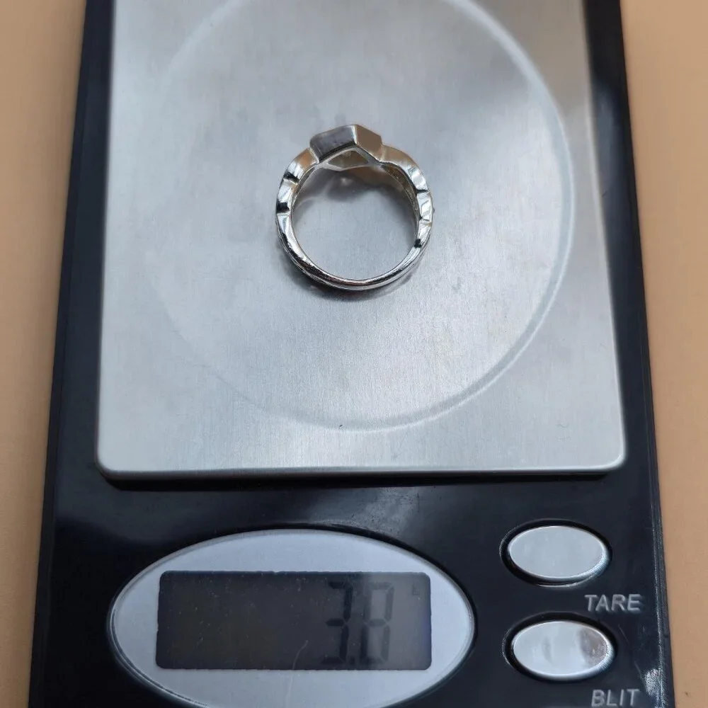 Size 5.5 Sterling Silver Celtic Pattern Cubic Zirconia Gem Ring A4678 - Picture 9 of 9